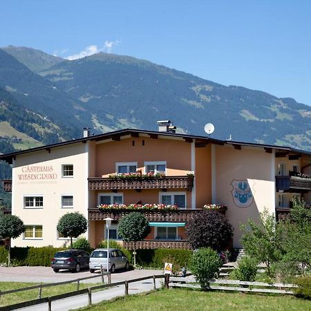 Gaestehaus Wiesengrund & Apart Sporer Mayrhofen Exterior photo
