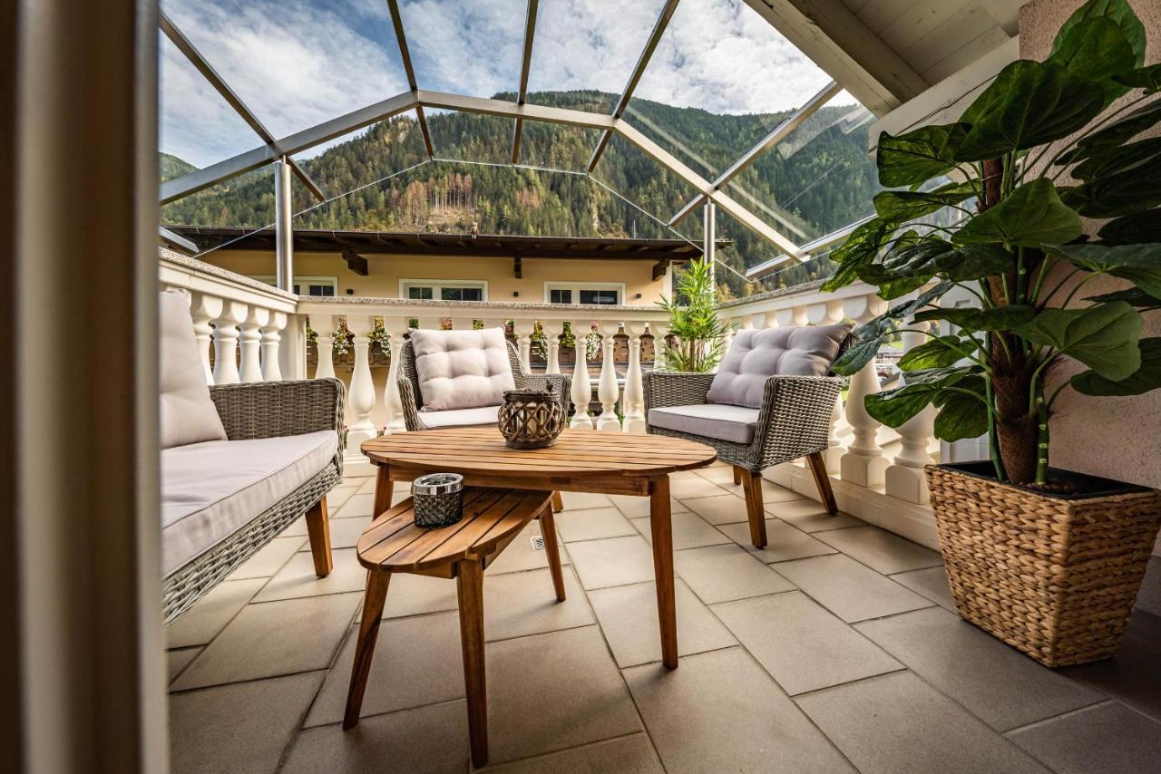 Gaestehaus Wiesengrund & Apart Sporer Mayrhofen Exterior photo